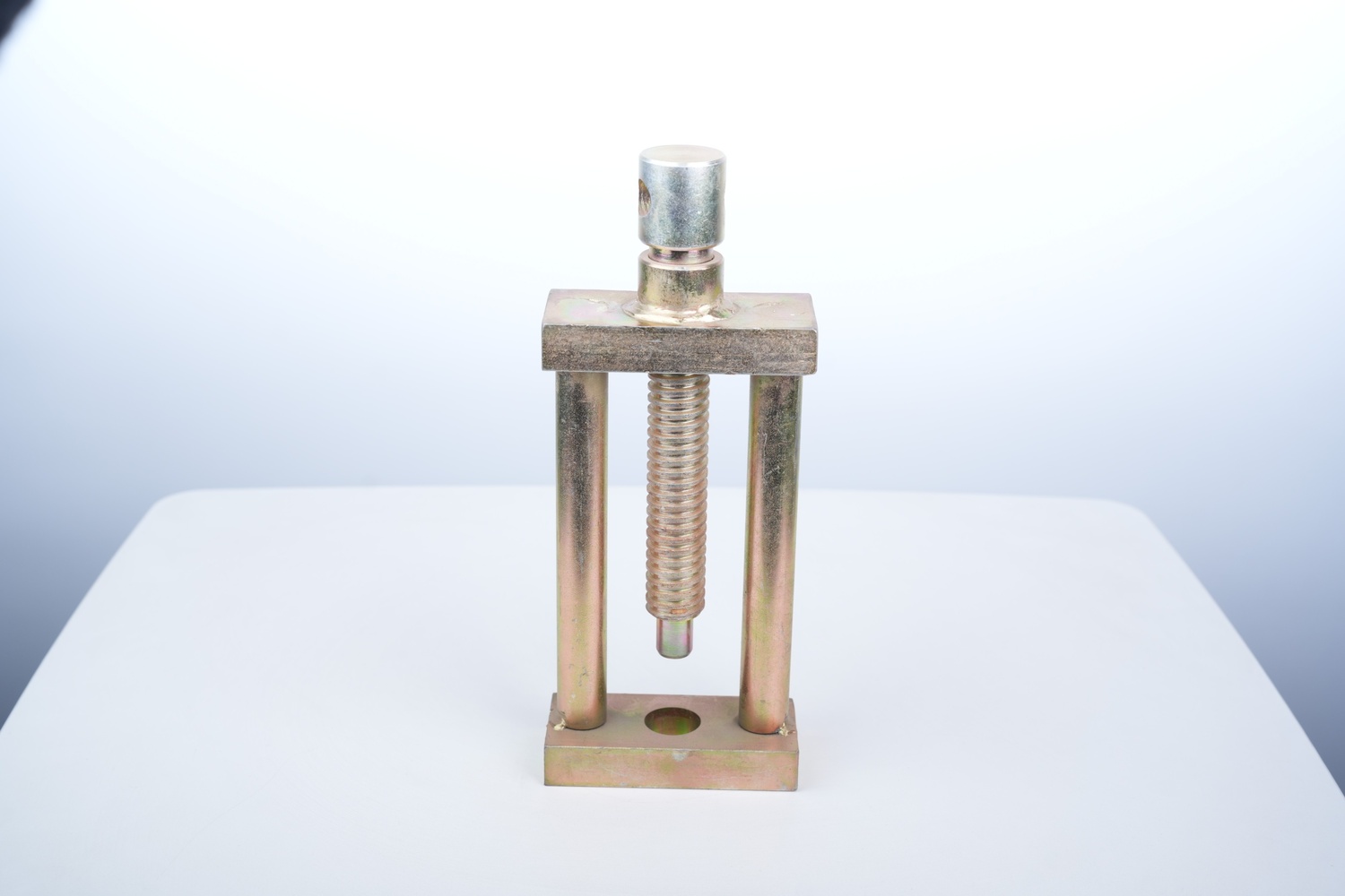 Balancer Driven Gear Extractor